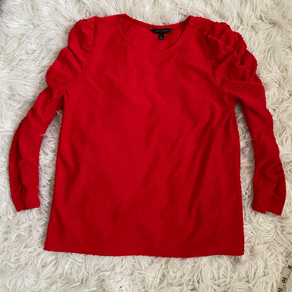Banana Republic size small s red top